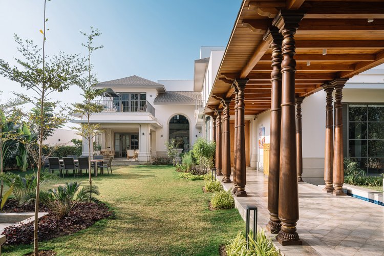 Vipulbhai House, Ahmedabad Dilip Soni Architects